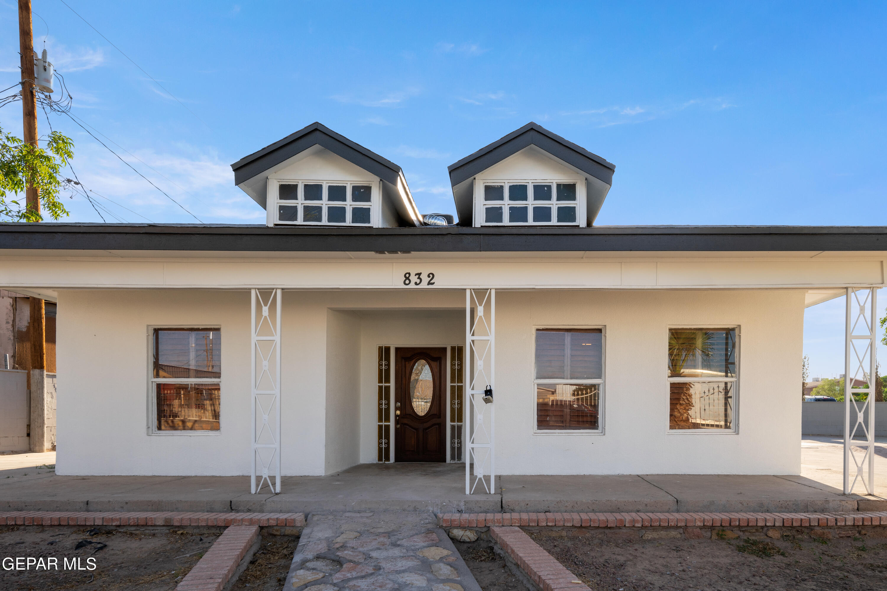 Wake Forest Ln, El Paso, TX 79928