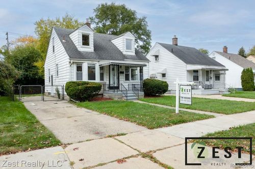 19366 Woodside St, Harper Woods, MI, 48225-2172 | Card Image