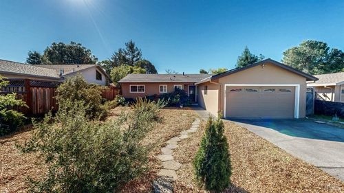 4872 Canyon Drive, Santa Rosa, CA, 95409 | Card Image