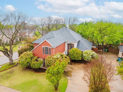 101 Glasgow Ct, Highland Village, TX, 75077-3149 | Card Image