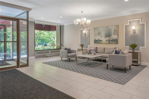 6n-100 Diplomat Drive, Mount Kisco, NY, 10549 | Card Image