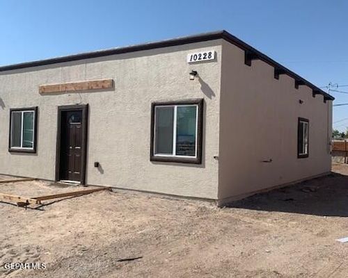 10228 Hatchett Rd, Socorro, TX, 79927-5018 | Card Image