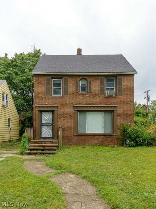 4212 E 147th St, Cleveland, OH, 44128-1854 | Card Image