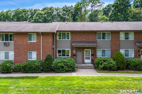 5-218 New Britain Ave, Unionville, CT, 06085-1272 | Card Image