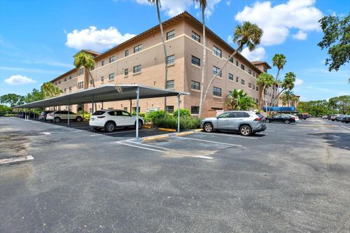111-6100 Gulfport Blvd S, GULFPORT, FL, 33707-3158 | Card Image