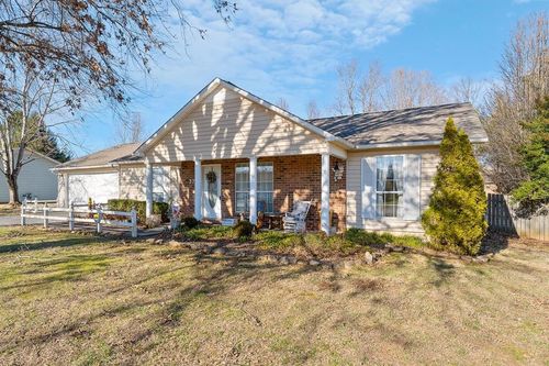 370 Briargate Way, Cookeville, TN, 38501-3087 | Card Image