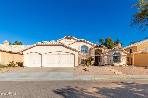 5682 W Ross Dr, Chandler, AZ, 85226-6820 | Card Image