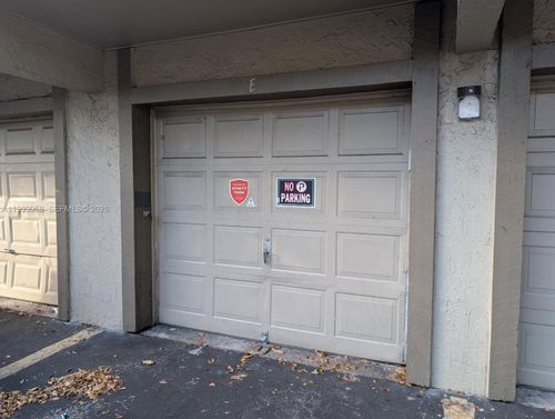 61-e-2115 Nw 59th Ter, Lauderhill, FL, 33313-3145 | Card Image