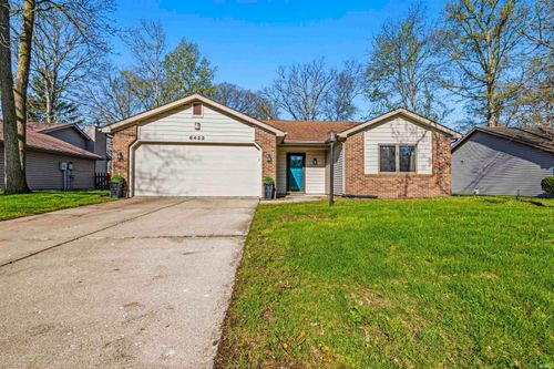 6423 Verandah Ln, Fort Wayne, IN, 46835-2774 | Card Image