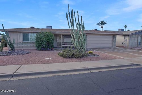 4927 E Crescent Ave, Mesa, AZ, 85206-2108 | Card Image