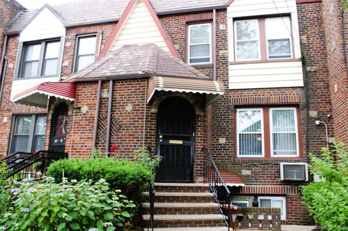 105-04 87th St, Ozone Park, NY, 11417-1310 | Card Image