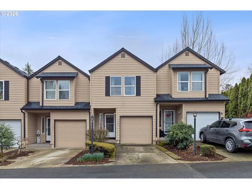 102-13949 Beavercreek Rd, Oregon City, OR, 97045-4189 | Card Image