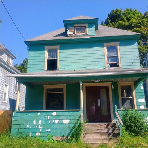 206 W Newell St, Syracuse, NY, 13205-1712 | Card Image