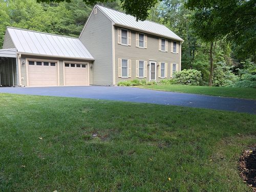 68 Gilrain Ter, Northampton, MA, 01062-3431 | Card Image