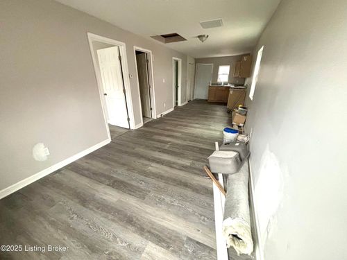 4003 Grand Ave, Louisville, KY, 40211-2520 | Card Image