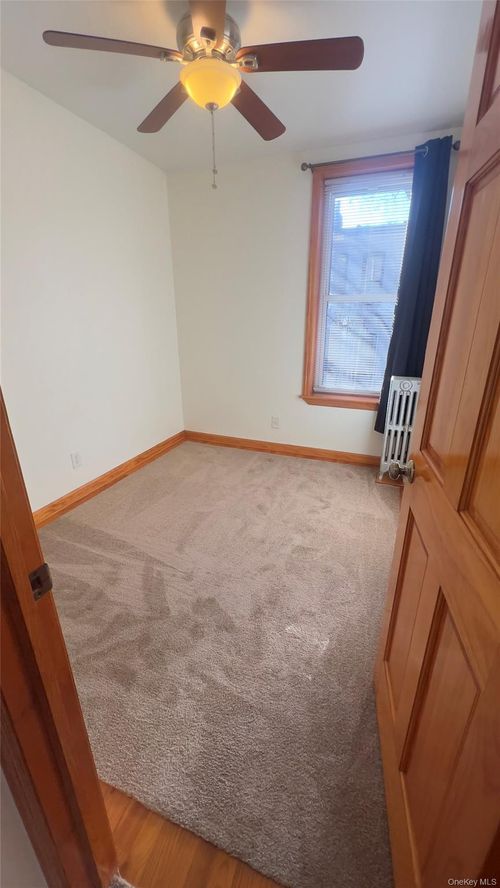 apt-2r-4138 49th St, Sunnyside, NY, 11104-1223 | Card Image