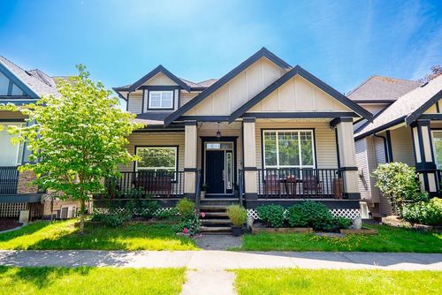 19338 72a Ave, Surrey, BC, V4N5X9 | Card Image