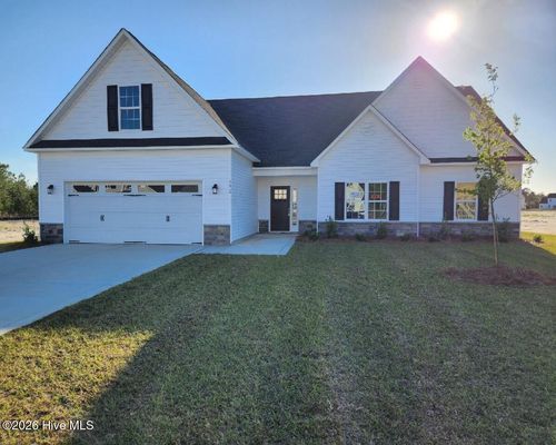 592 Appalachian Trl S, Jacksonville, NC, 28546-0195 | Card Image