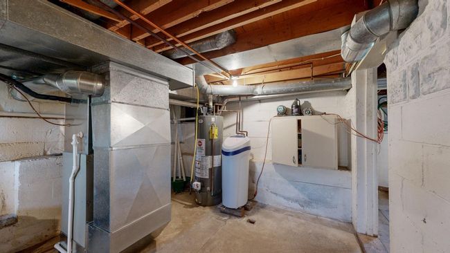 Lower Level | Image 30