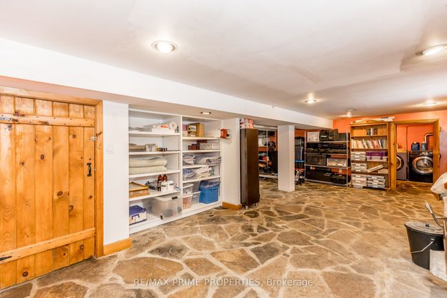14009 1 St Concession Rd, House other with 3 bedrooms, 4 bathrooms and 10 parking in Zephyr ON | Image 8