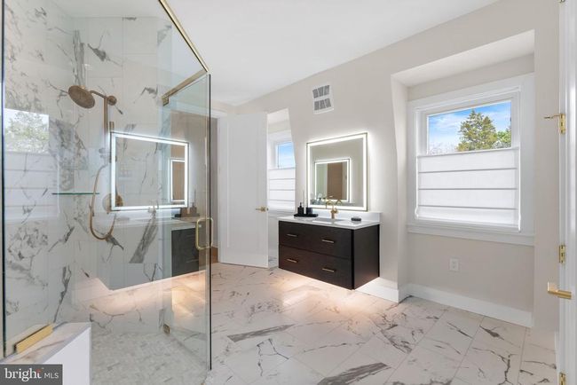 1632 Chain Bridge Rd, Townhouse with 4 bedrooms, 5 bathrooms and null parking in MCLEAN VA | Image 28