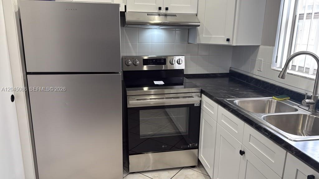 Residential Lease in Sunrise 2