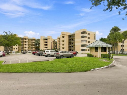 101-6575 W Oakland Park Boulevard, Lauderhill, FL, 33313 | Card Image
