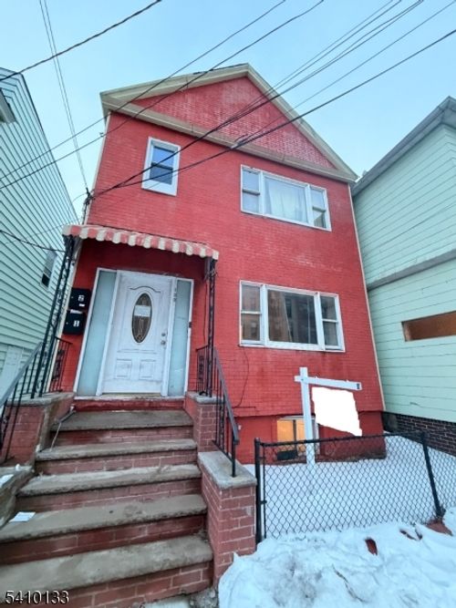 133 Mallory Ave, Jersey City, NJ, 07304-1116 | Card Image