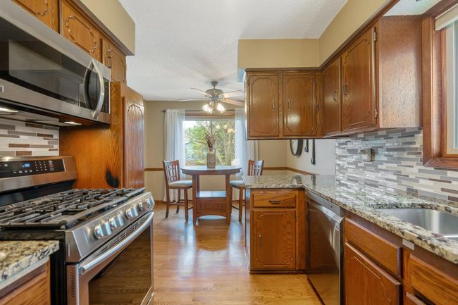 3977 Woodview Drive, House other with 3 bedrooms, 3 bathrooms and null parking in Vadnais Heights MN | Image 12