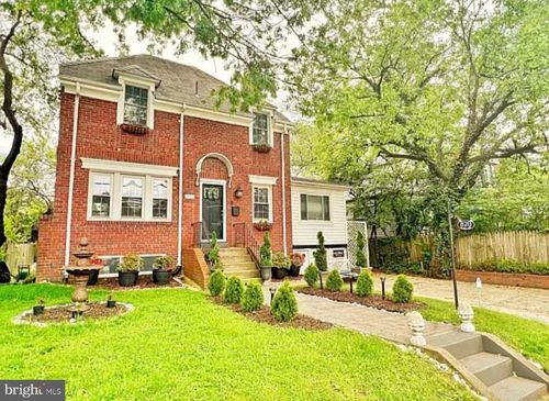 820 Sligo Ave, SILVER SPRING, MD, 20910-4701 | Card Image