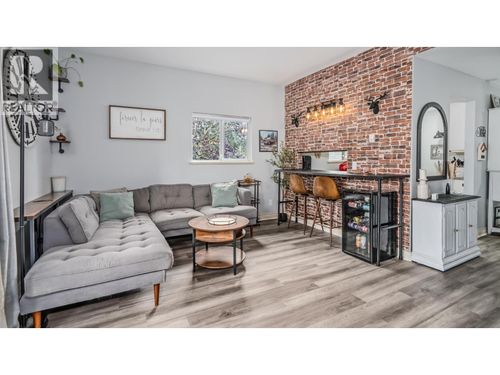 403-20556 113 Ave, Maple Ridge, BC, V2X1Z3 | Card Image