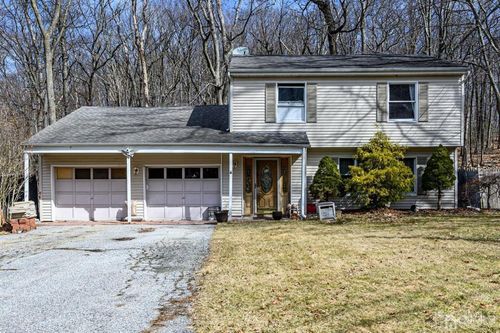 22 Karen Rd, Highland Lakes, NJ, 07422-1001 | Card Image