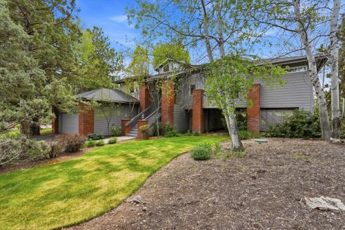 1993 Osprey Dr, Redmond, OR, 97756-9225 | Card Image