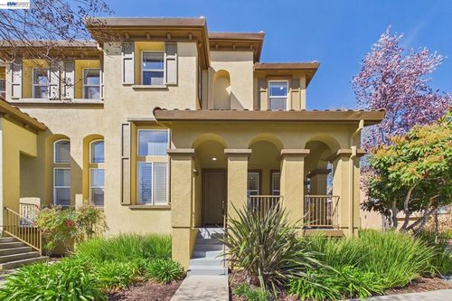 2352 Millstream Ln, San Ramon, CA, 94582-2899 | Card Image