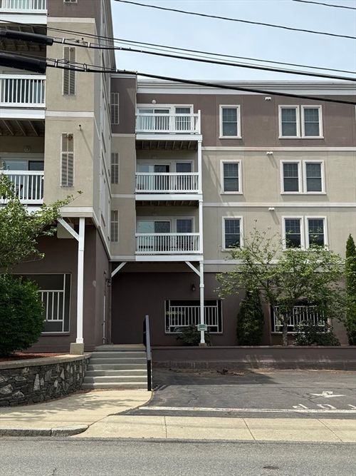 104-414 Mount Hope St, North Attleboro, MA, 02760-3973 | Card Image
