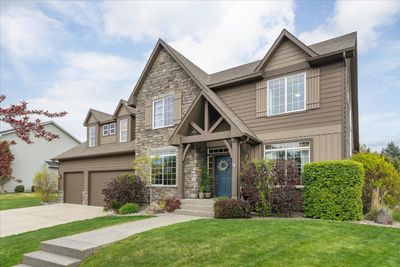 2109 S Steen Rd, Home with 4 bedrooms, 3 bathrooms and null parking in Spokane Valley WA | Image 3