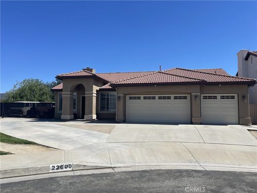 22600 White Wing Way, Santa Clarita, CA, 91350-3318 | Card Image