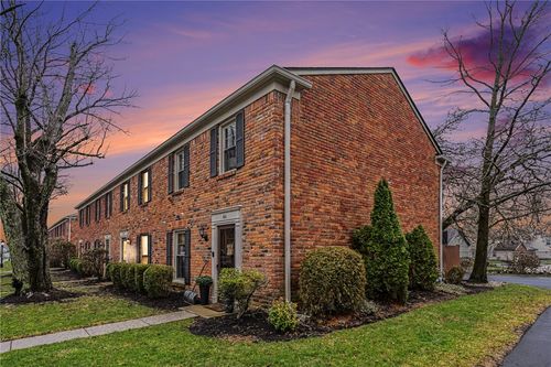 64 Cranston Ct, Centerville, OH, 45458-2333 | Card Image