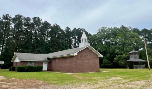 2390 Highway 278 W, Wilmar, AR, 71675-8056 | Card Image