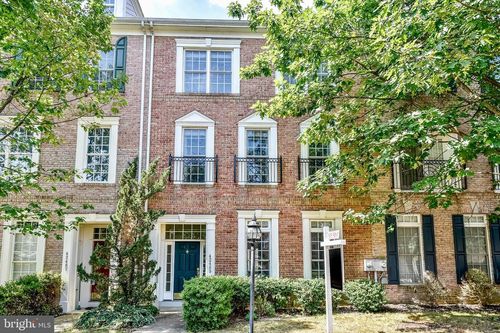 42485 Regal Wood Dr, BRAMBLETON, VA, 20148-5641 | Card Image