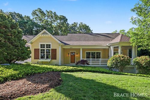 4470 Oak Arbor Drive Ne, Grand Rapids, MI, 49525 | Card Image