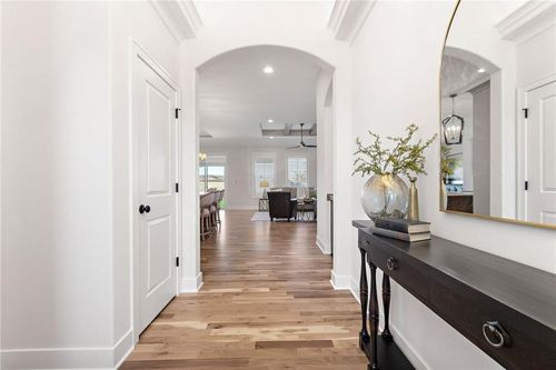 16775 S Hall St, Olathe, KS, 66062-8159 | Card Image