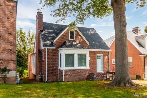 3808 Colonial Ave, Saint Louis, MO, 63121-2904 | Card Image