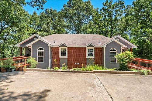 a-and-b-3211 Cardinal Creek Cir, Bentonville, AR, 72712-3921 | Card Image