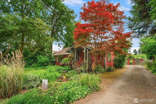 18115 Beall Rd Sw, Vashon, WA, 98070-5319 | Card Image