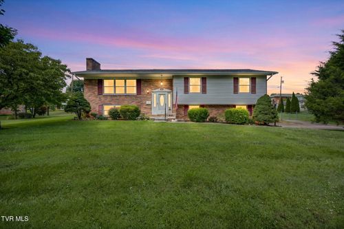 5617 Cheyenne Ln, Kingsport, TN, 37664-4216 | Card Image