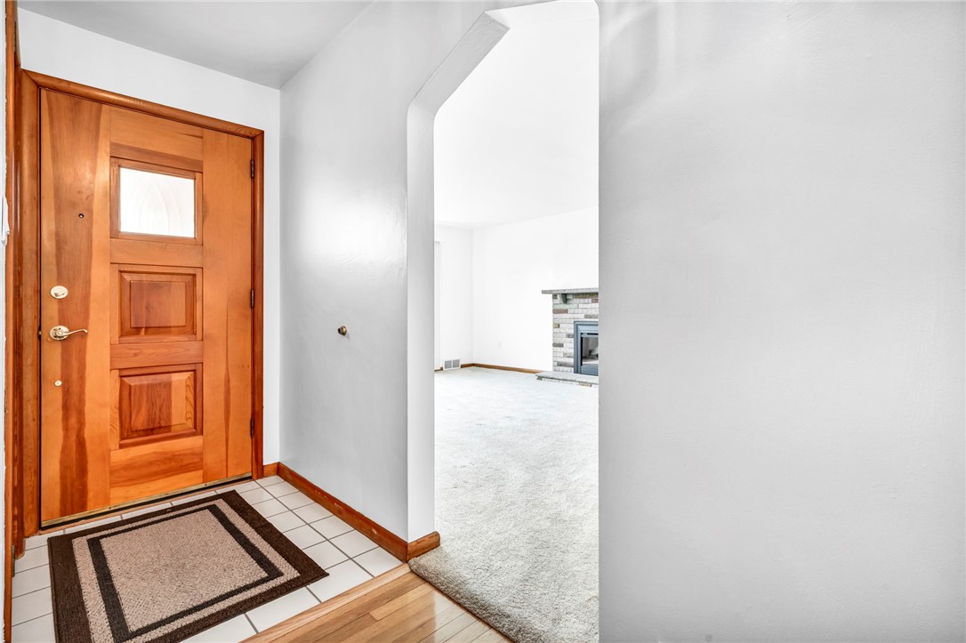 Residential in Crafton Heights 5