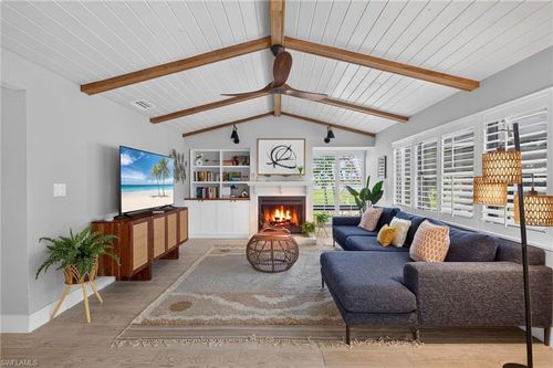 1206 Par View Dr, SANIBEL, FL, 33957-6402 | Card Image
