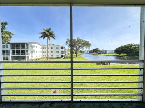 569-569 Fanshaw N, Boca Raton, FL, 33434-3069 | Card Image