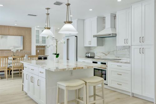 1050 Se 5th Ct, Pompano Beach, FL, 33060 | Card Image